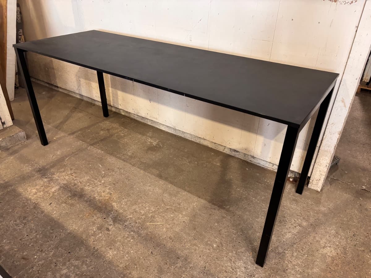 Sort højbord