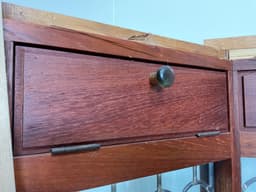 Karnapvindue med Blyindfattede Ruder
