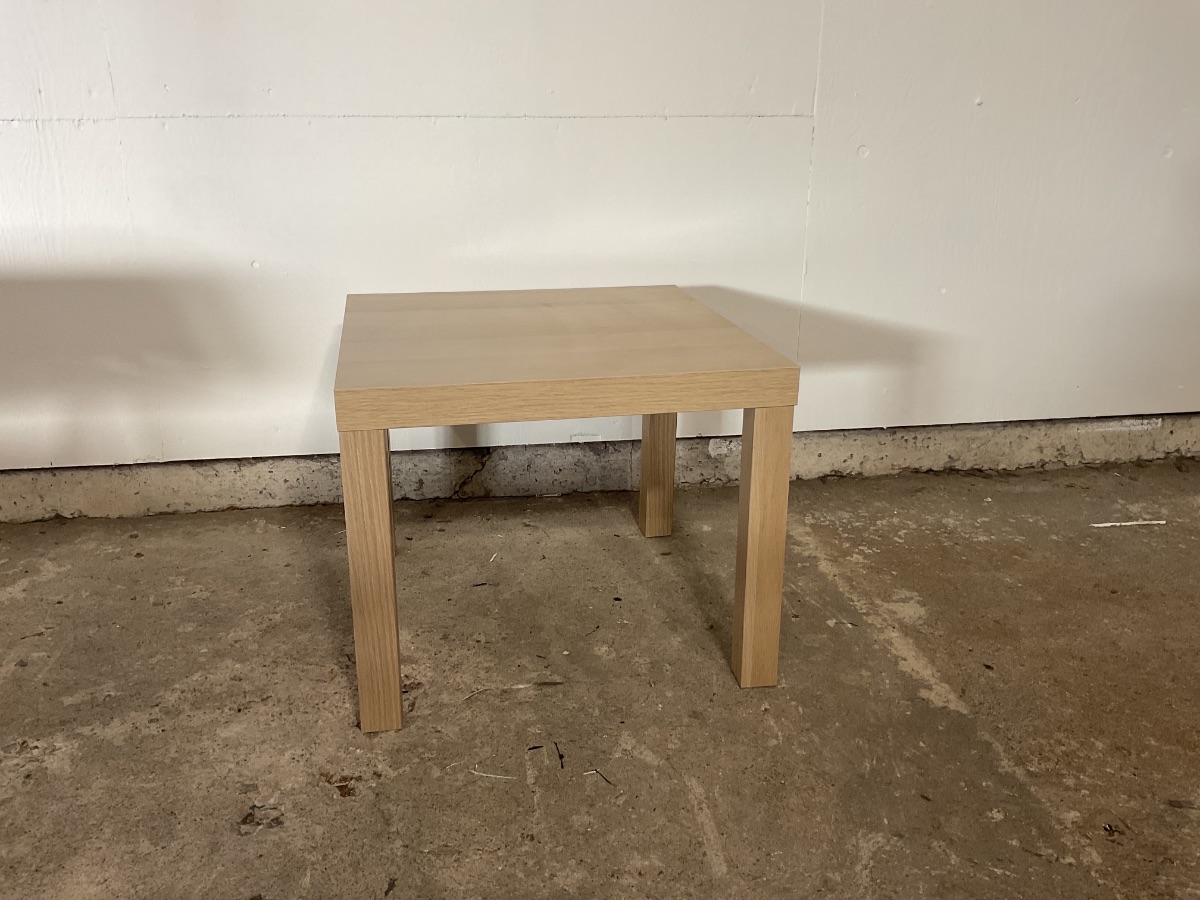 Ikea lack bord — leverandørfoto fra Jensen Genbrug